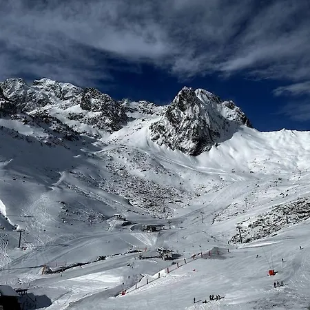 Apartment Les Marmottes Charme Bagneres-de-Bigorre